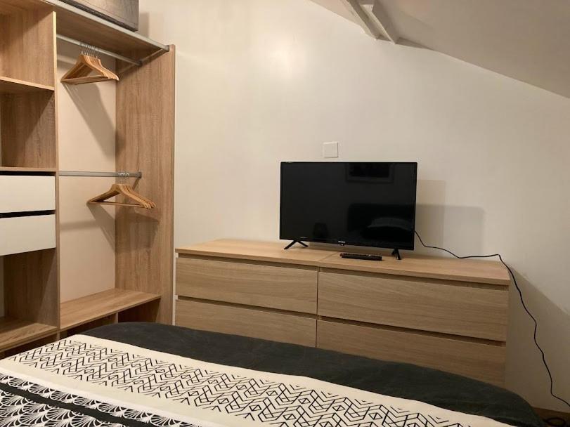 Les Spas De La Chartreuse Tarbes Oda fotoğraf